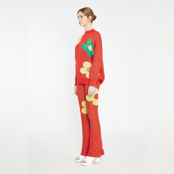 Red Glitter Sweater With Flowers - Picture 3 of 7